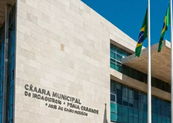 Concurso Câmara de Praia Grande (SP) 2025: Seis Vagas com Salários de até R$ 16,4 Mil